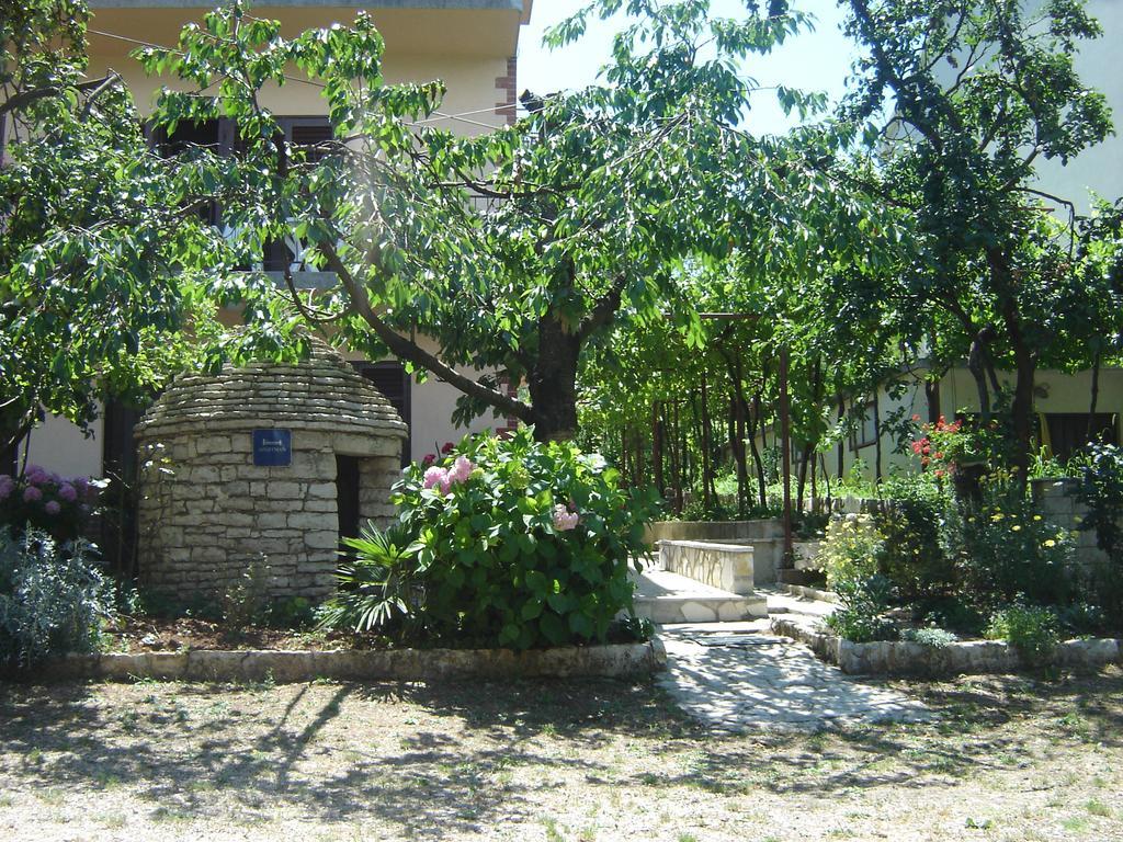 Apartments Grgorinic Pula Exterior foto